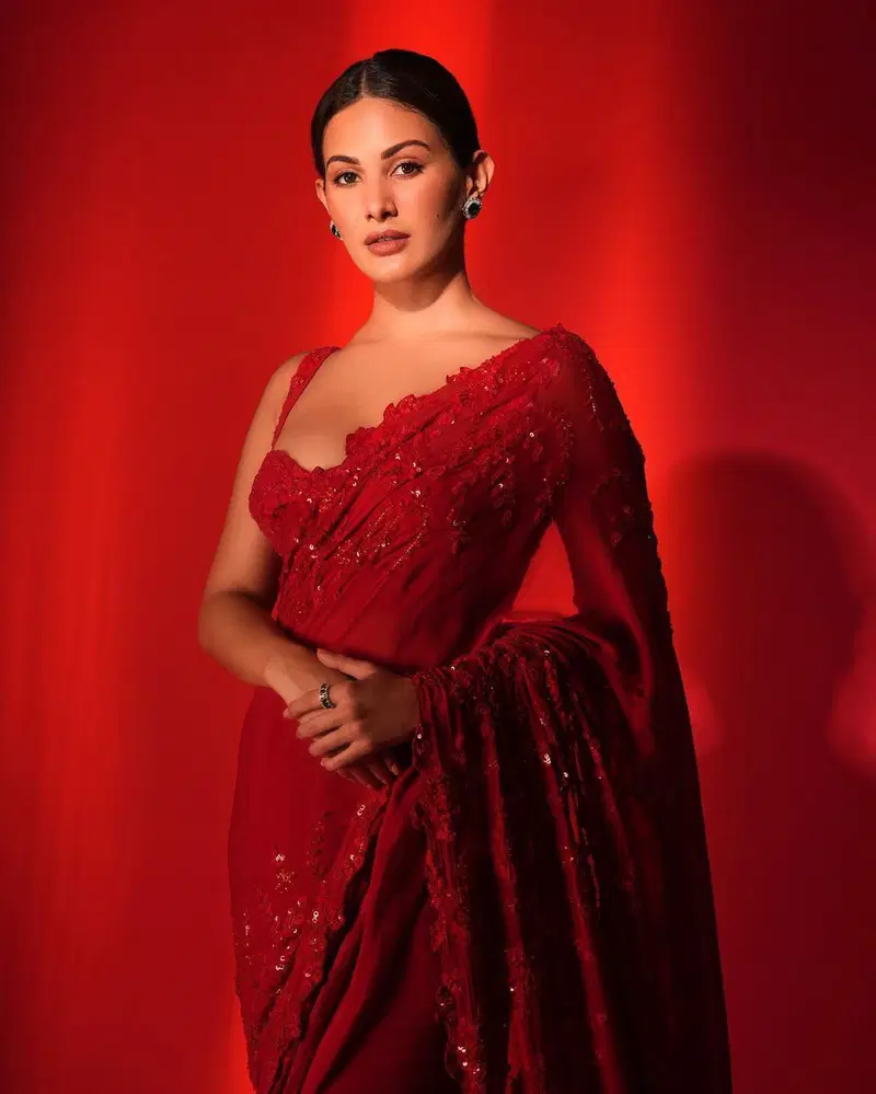  LG 1740 Georgette Party Wear Sarees Catalog